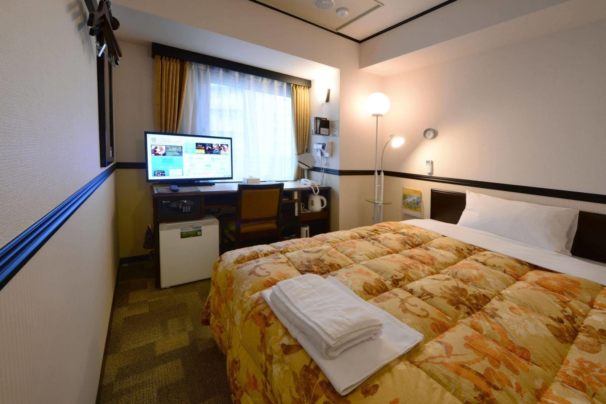 Toyoko Inn Sakudaira-Eki Asama-Guchi Extérieur photo